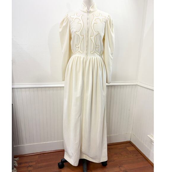 Oscar de la Renta Size 8 Robe Hollywood Regency Velour Fleece Embroidered Cream - Picture 11 of 13